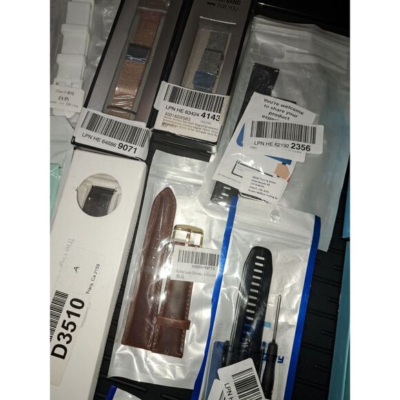 NIB-LOT Bundle of 40 New Watch Bands 20mm-38mm of Overstock from Europe - Picture 13 of 15